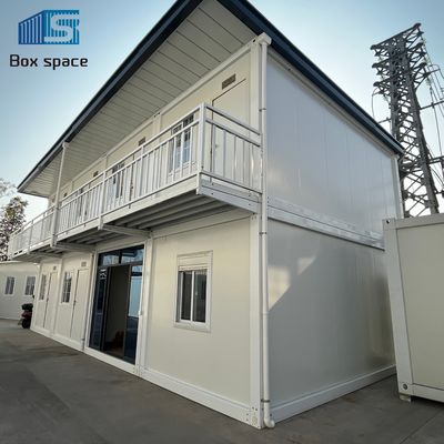 المنازل المدمجة ذات الكفاءة في استخدام الطاقة الوحدات السكنية القابلة للتكيف المنازل المستدامة الحديثة لموقع البناء مسكن العامل ومكتب الموقع